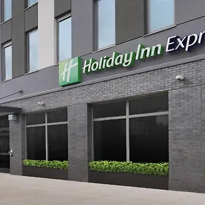 https://holiday-inn-express-brooklyn-bushwick.us-newyorkcity.com