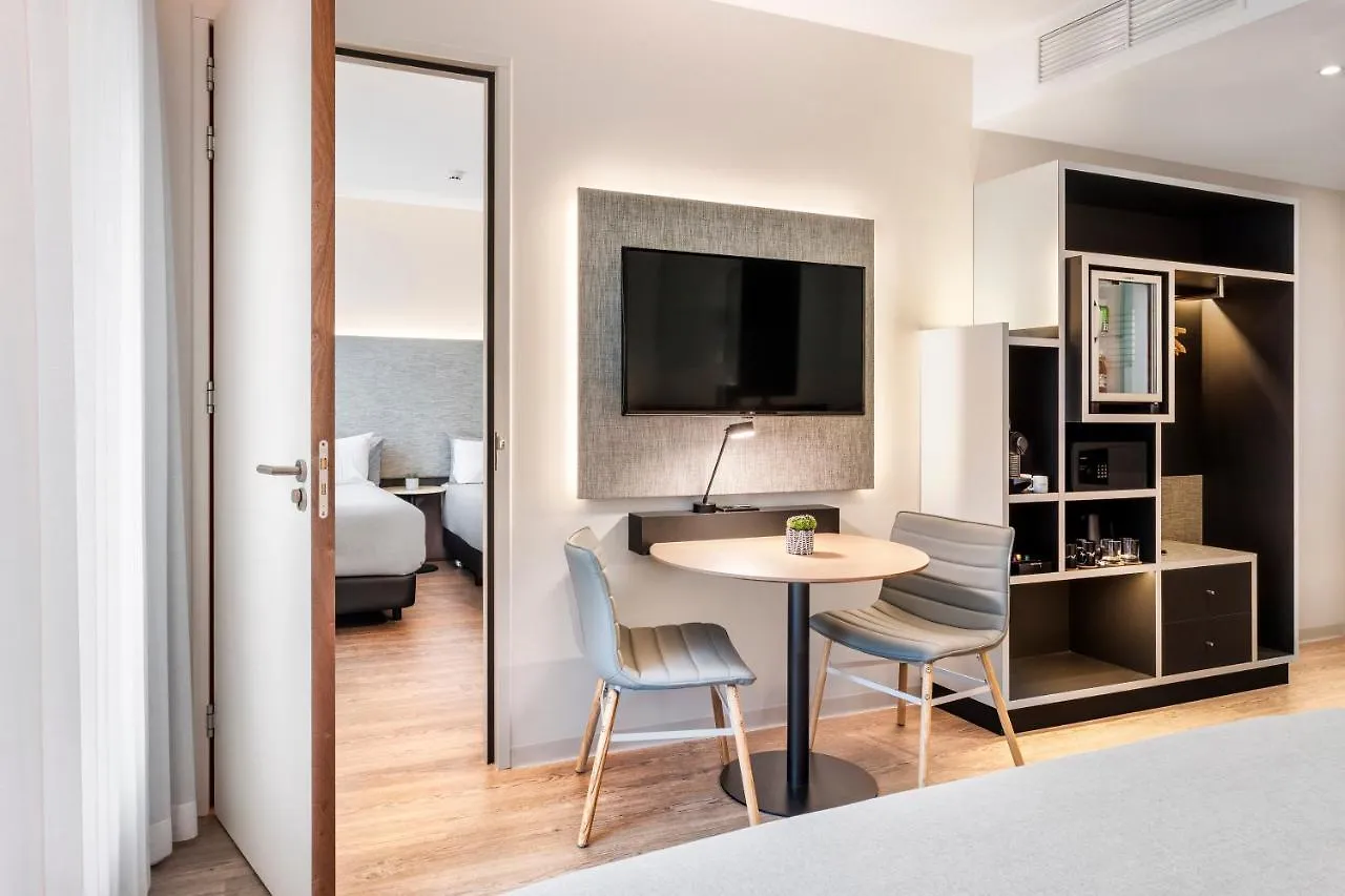 Innside By Melia Amsterdam 4*,